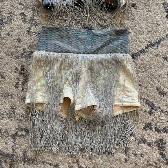 Custom Two Piece Beyoncé Inspired Dance Costume - Picture 3 of 7